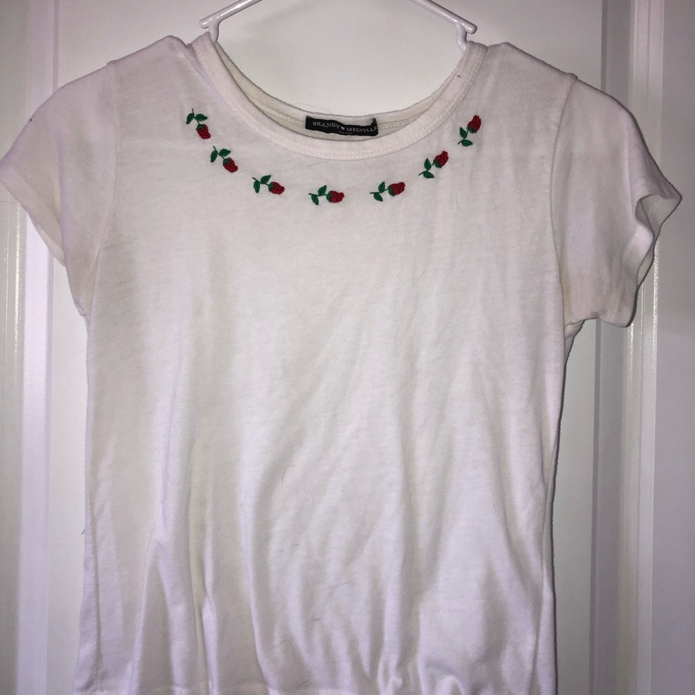 Brandy Melville Rose T